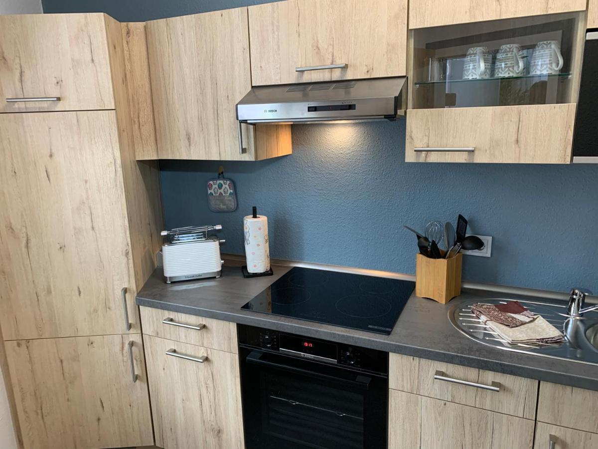 Exklusive Stadtwohnung Am Elbradweg: Best-Preis-Fewo Rathausblick 1 Fuer Max. 3 Pers. Inkl. Wlan, Prime Video & Self Check-In Wittenberge Bagian luar foto