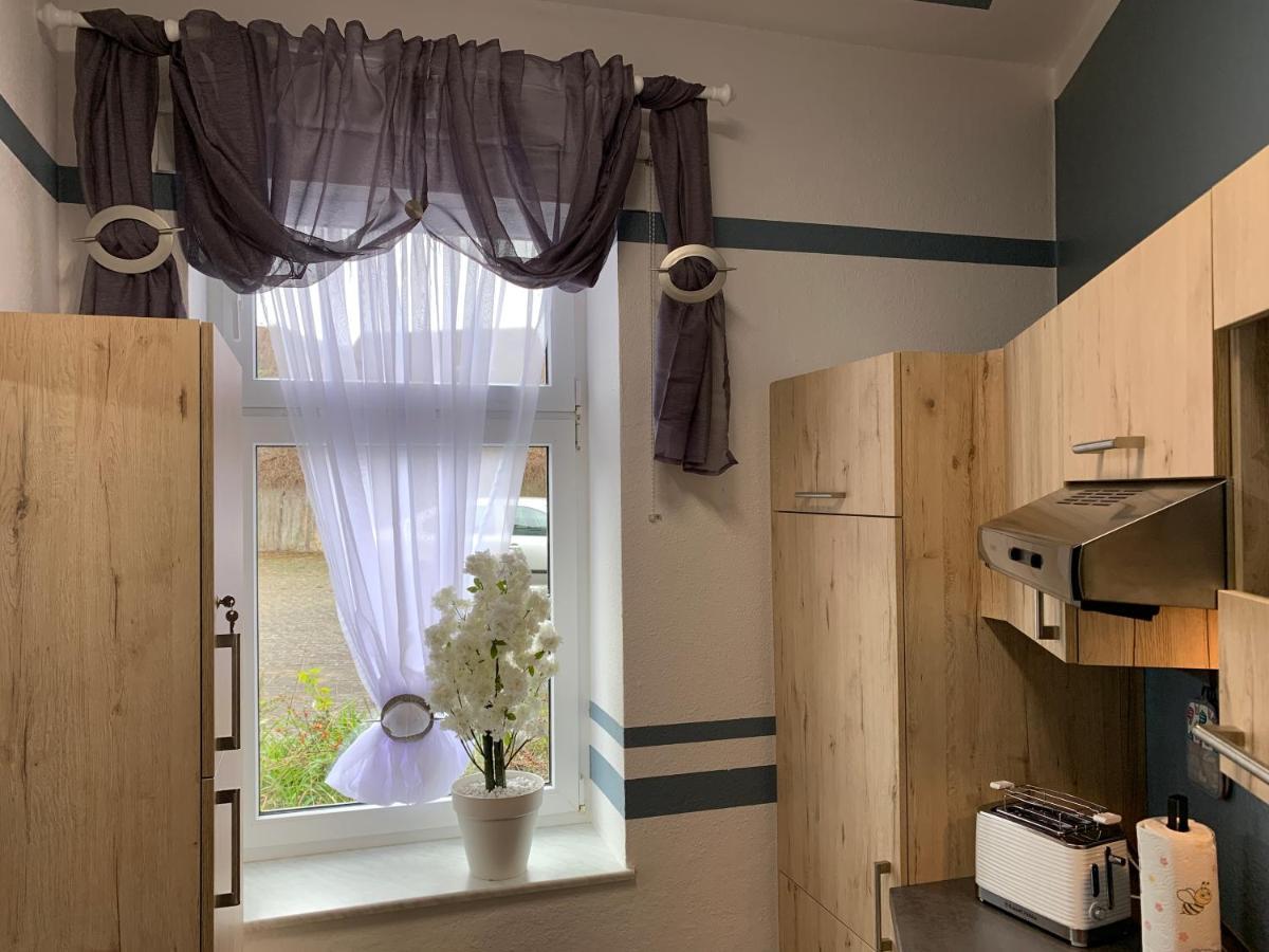 Exklusive Stadtwohnung Am Elbradweg: Best-Preis-Fewo Rathausblick 1 Fuer Max. 3 Pers. Inkl. Wlan, Prime Video & Self Check-In Wittenberge Bagian luar foto